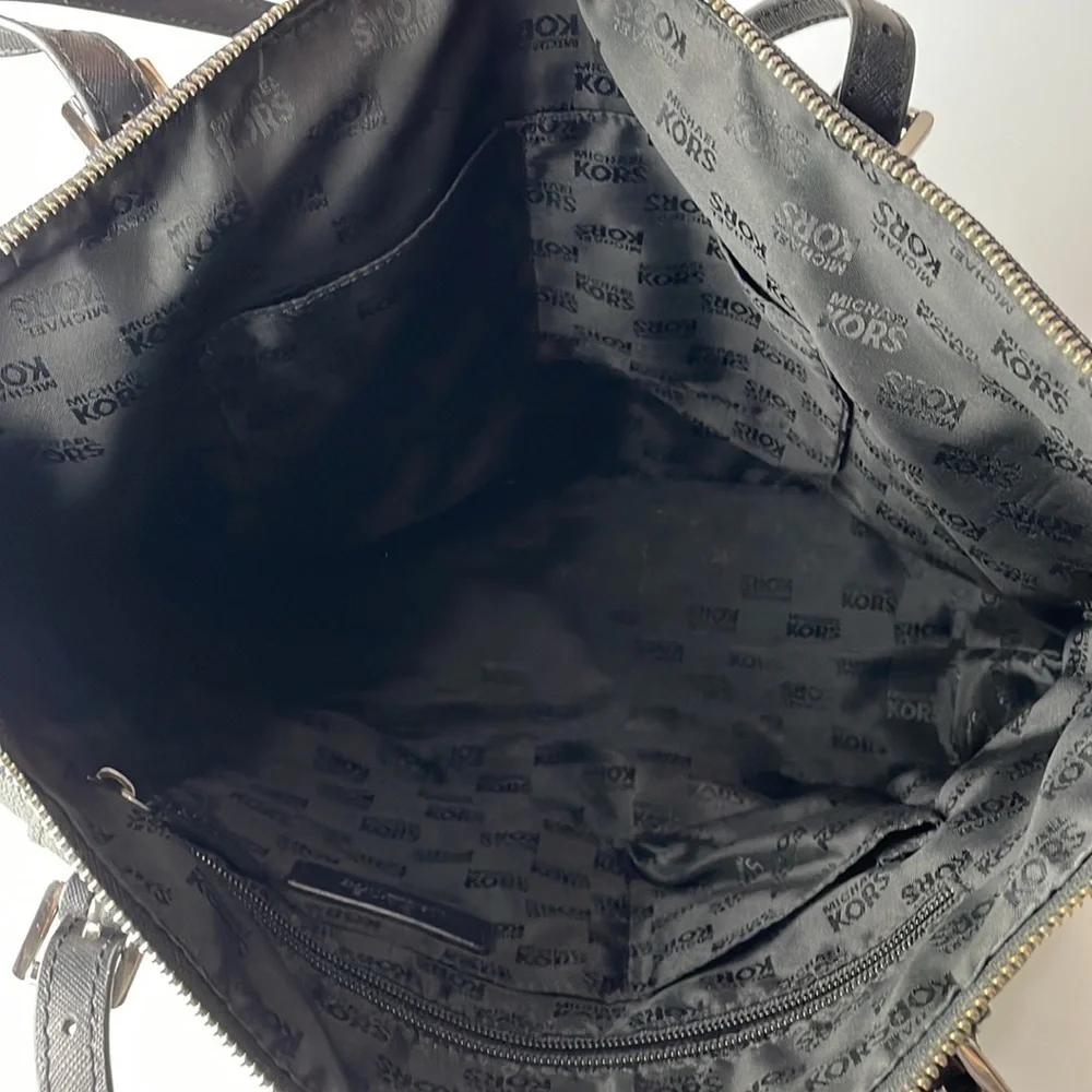 Michael Kors Jet Set Monogram Shoulder Bag Tote